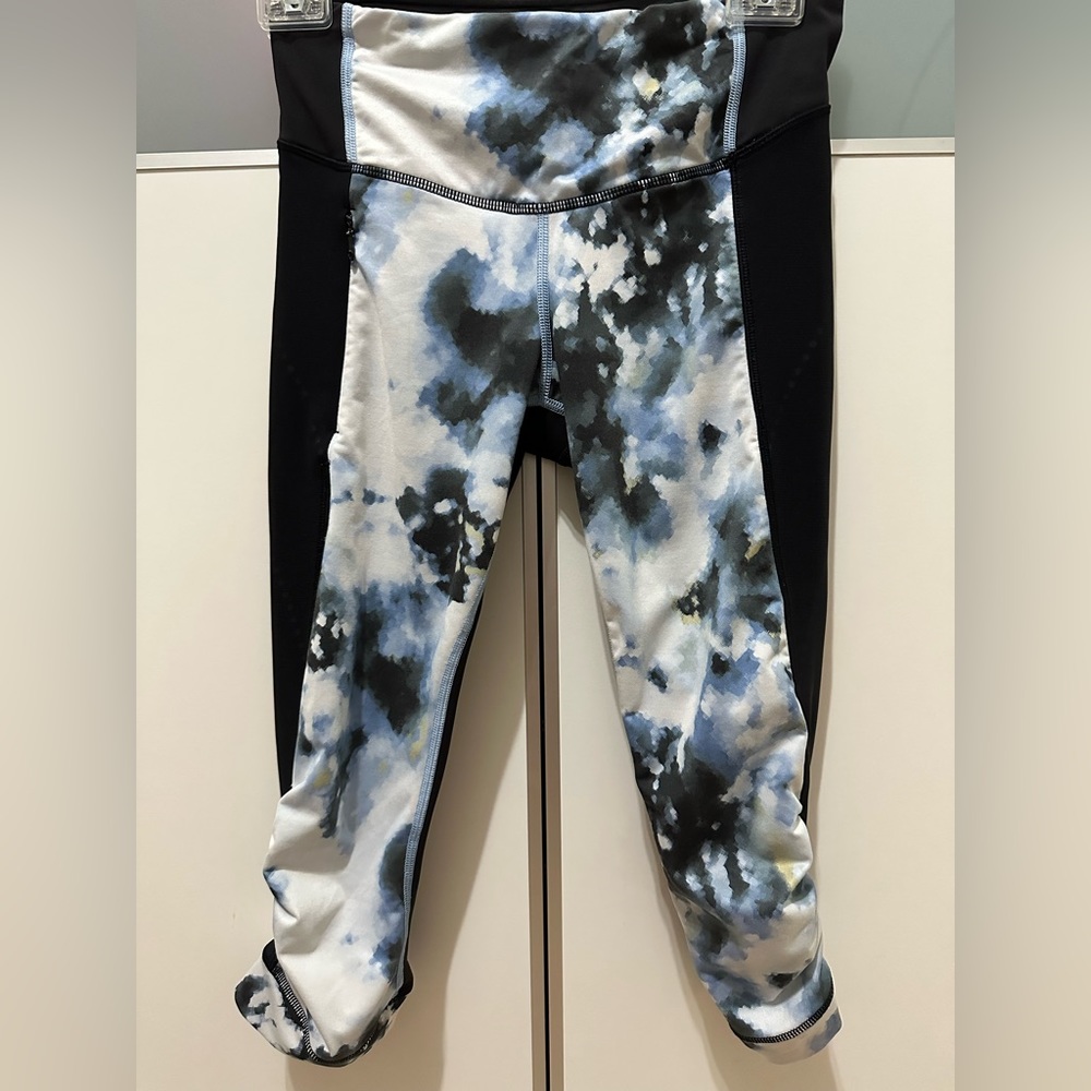 Lululemon fast and free Women’s washed blue green white black Capri Leggings